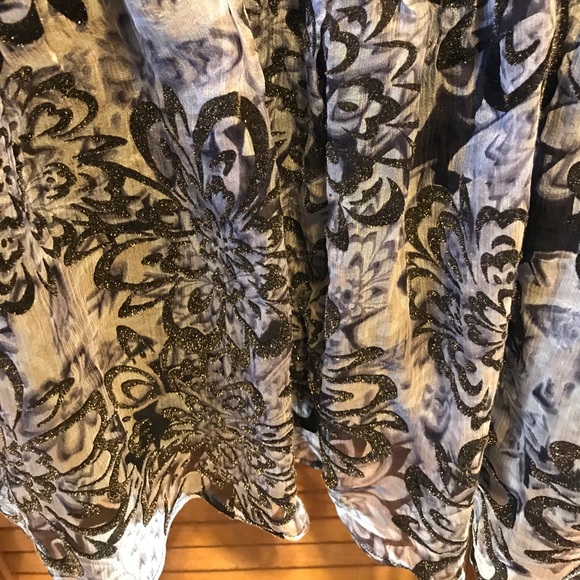 E by ECI Black and Grey Top - Picture 9 of 16